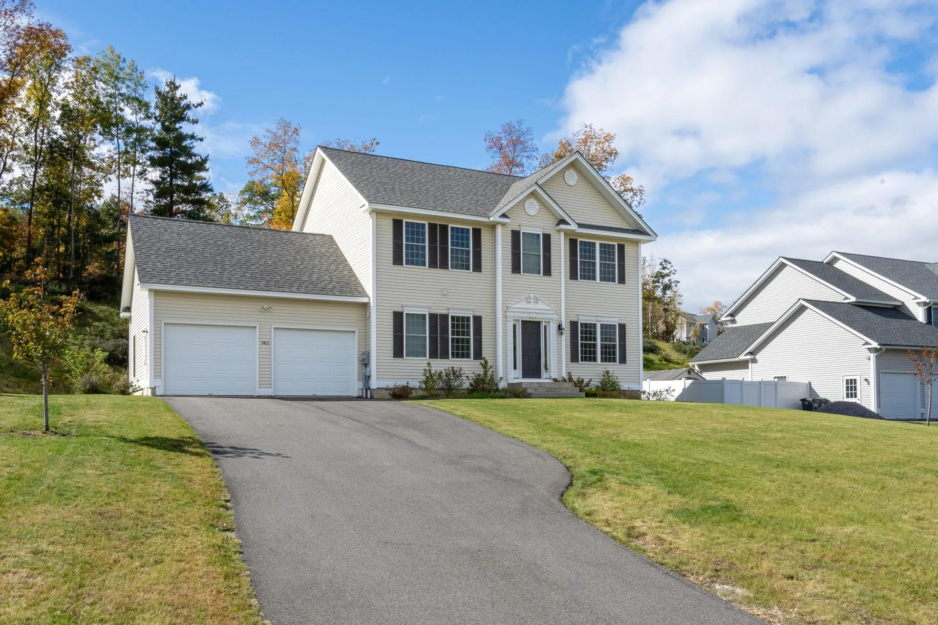 143 Brookview Drive Hooksett NH 03106