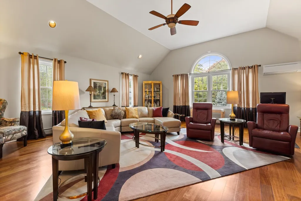 22 Saint Cyr Drive Hampton NH 03862
