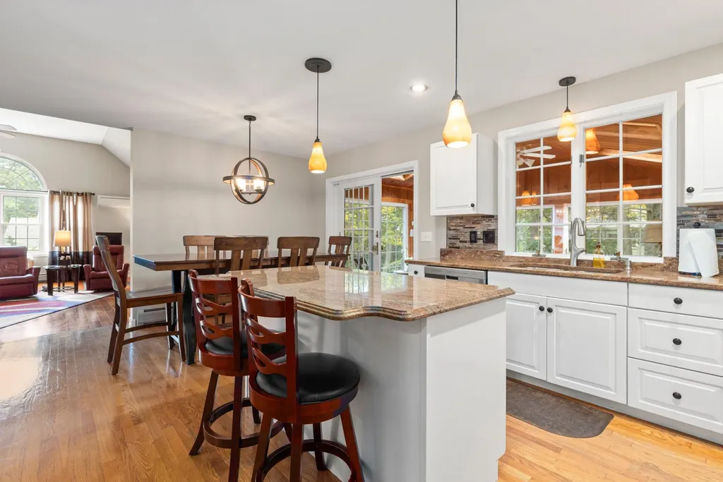 22 Saint Cyr Drive Hampton NH 03862