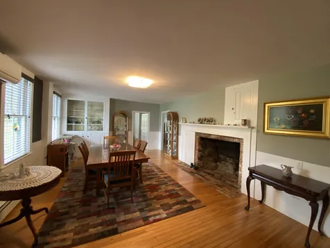8 Silver Lake Road Hollis NH 03049