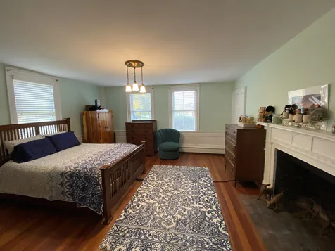 8 Silver Lake Road Hollis NH 03049