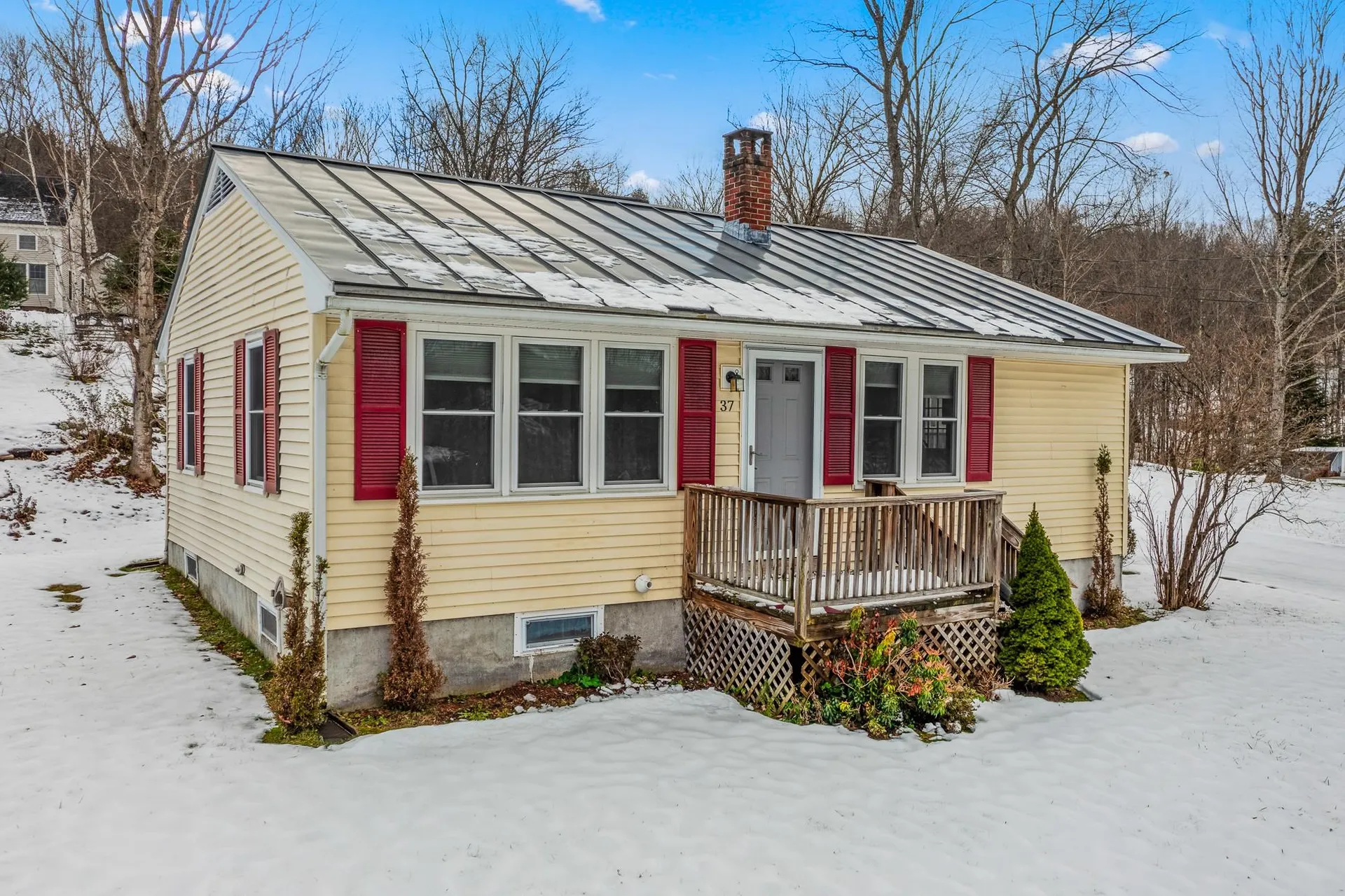 37 Atwood Avenue Woodstock VT 05091