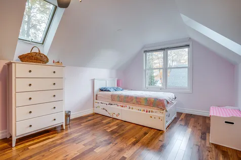 33 Hillside Circle Essex VT 05452