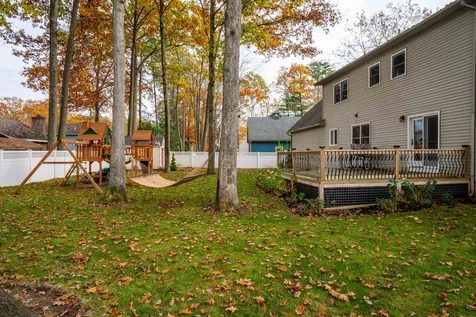 33 Hillside Circle Essex VT 05452
