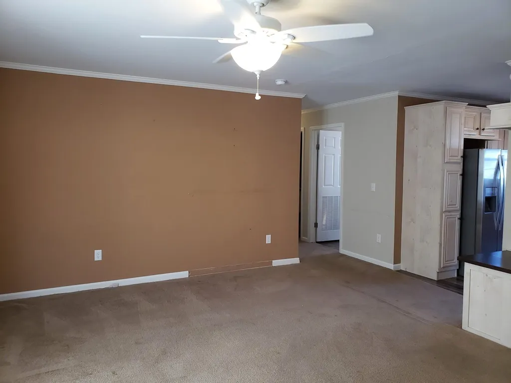 155 Thistle Way Manchester NH 03109