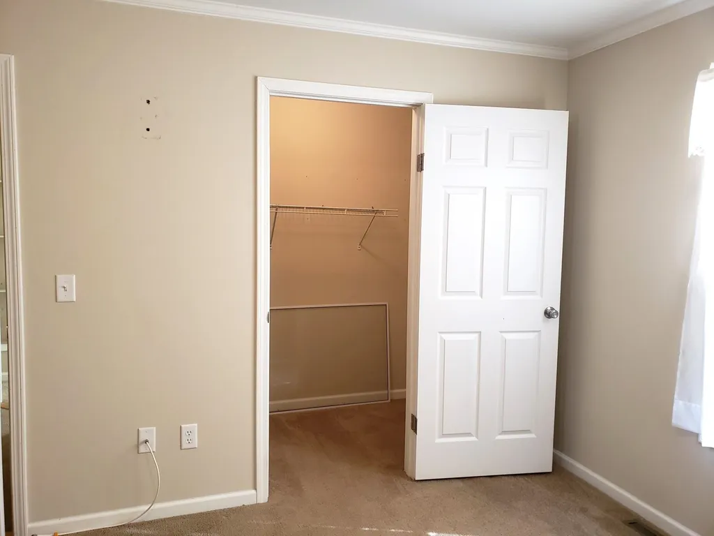 155 Thistle Way Manchester NH 03109