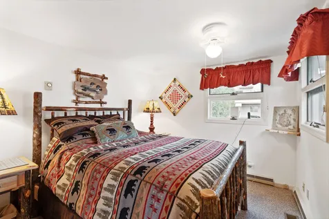 38 Lake Shore Drive Moultonborough NH 03254