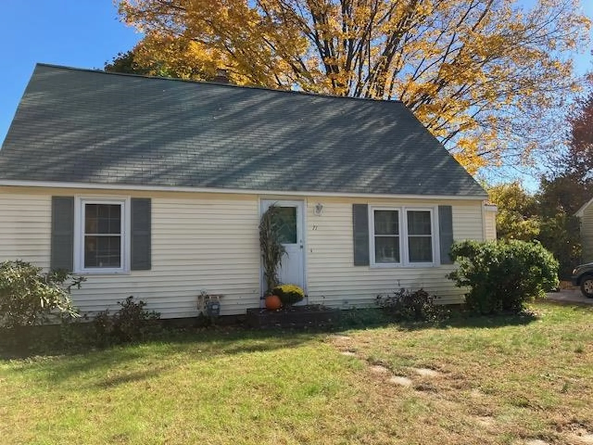 71 Tampa Street Nashua NH 03064