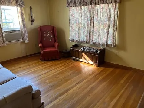 71 Tampa Street Nashua NH 03064