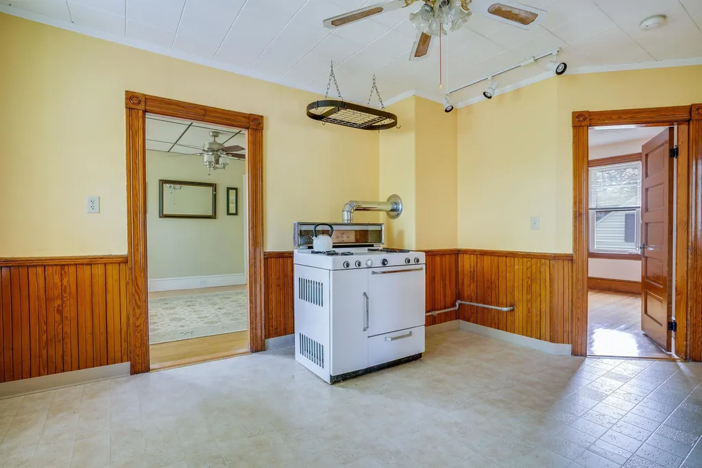 361 Milford Street Manchester NH 03102