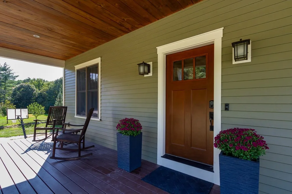 102 Fieldstone Road Hopkinton NH 03229