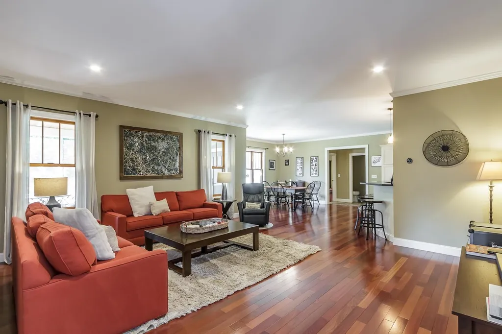 102 Fieldstone Road Hopkinton NH 03229
