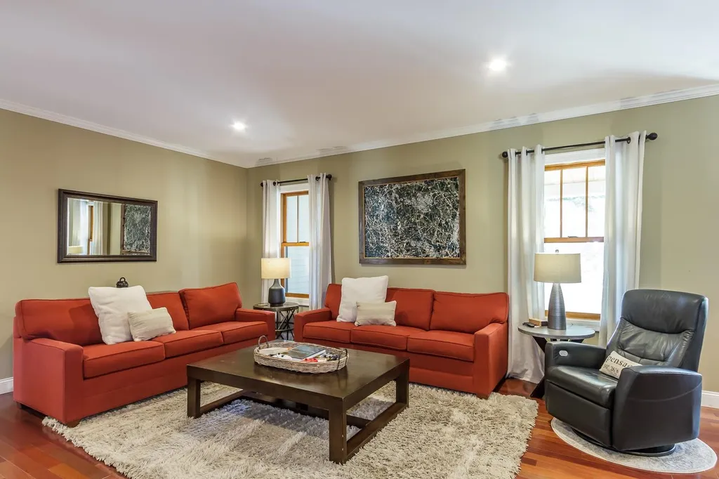 102 Fieldstone Road Hopkinton NH 03229