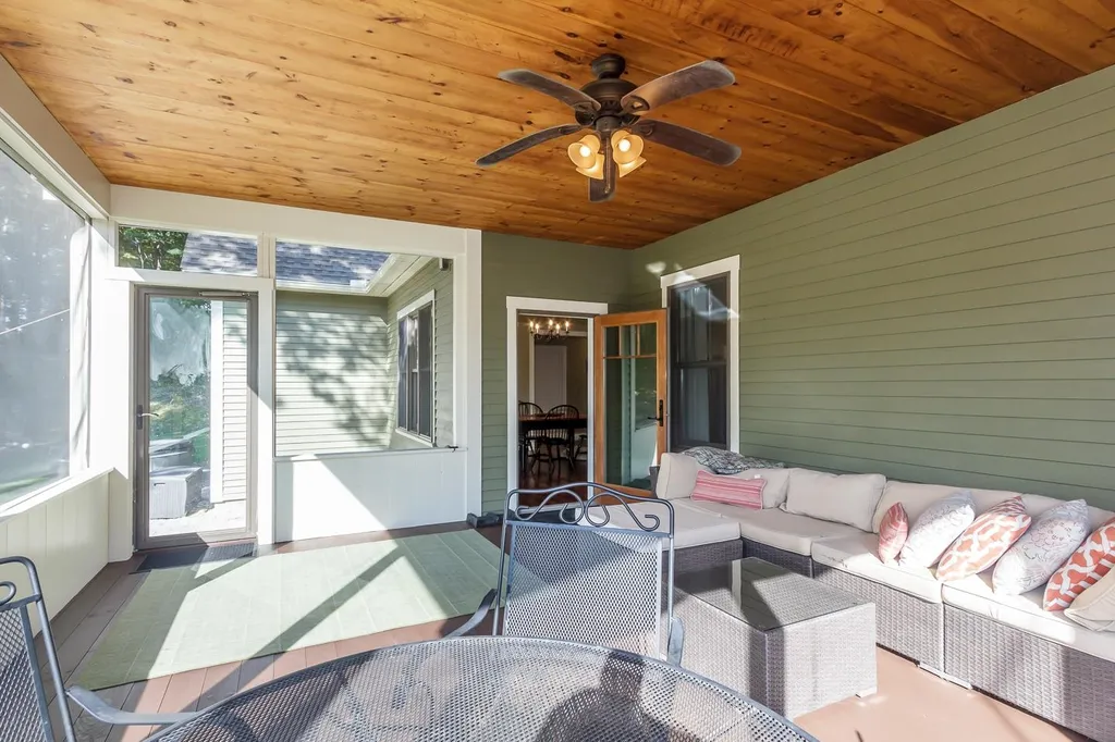 102 Fieldstone Road Hopkinton NH 03229