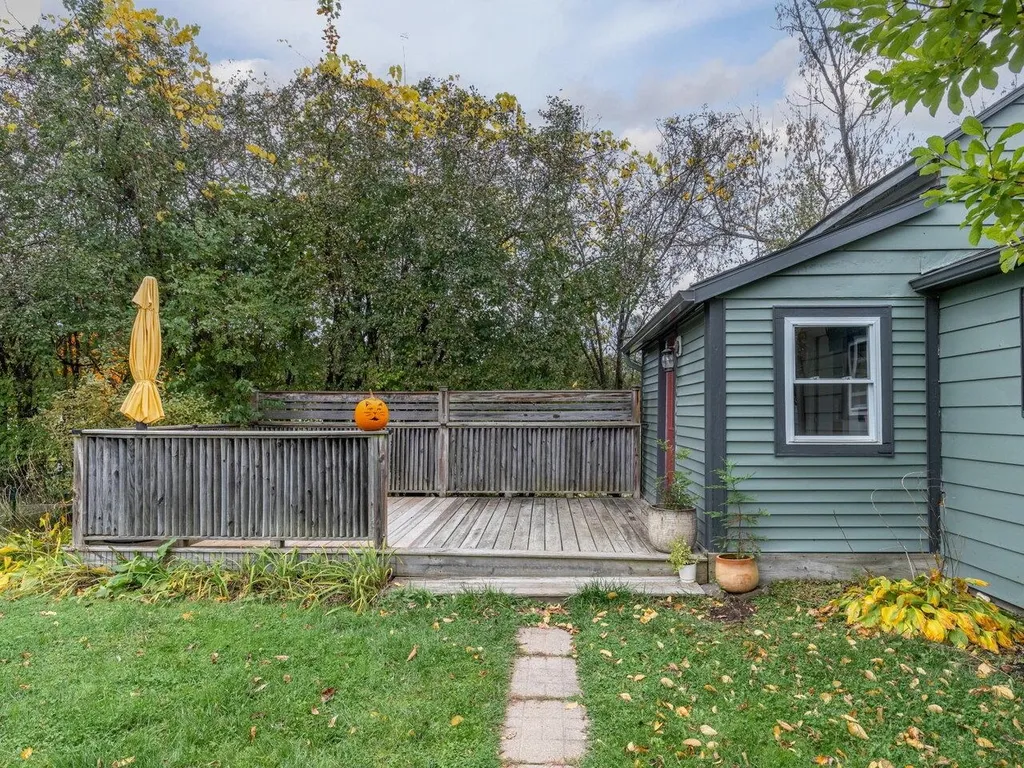 486 Falls Road Shelburne VT 05482