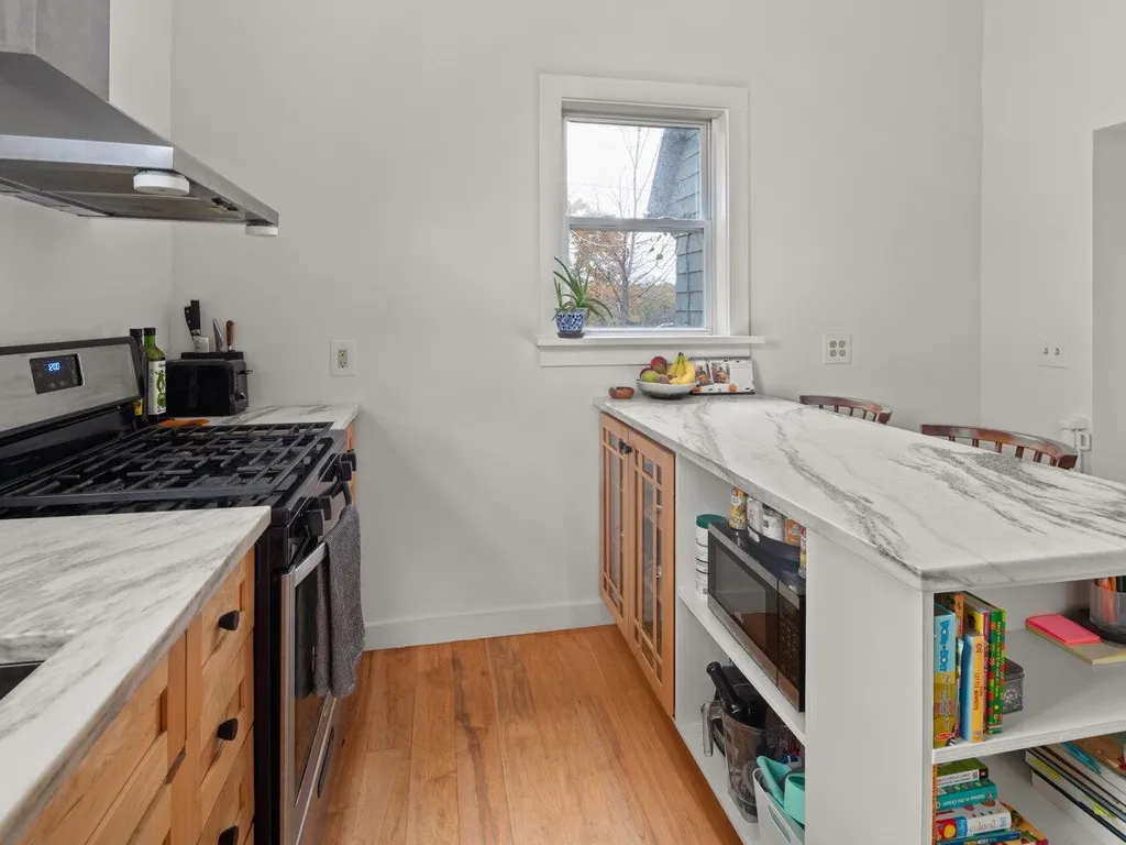 486 Falls Road Shelburne VT 05482
