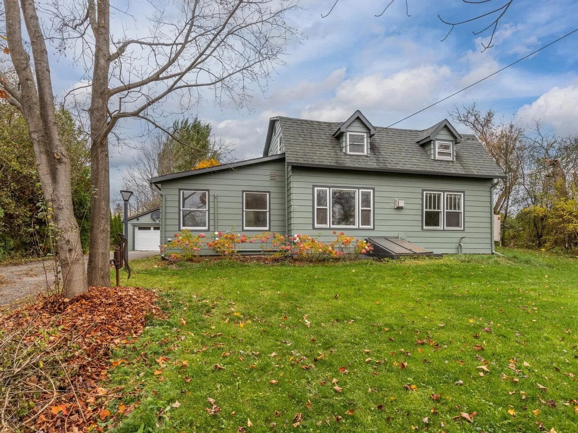 486 Falls Road Shelburne VT 05482