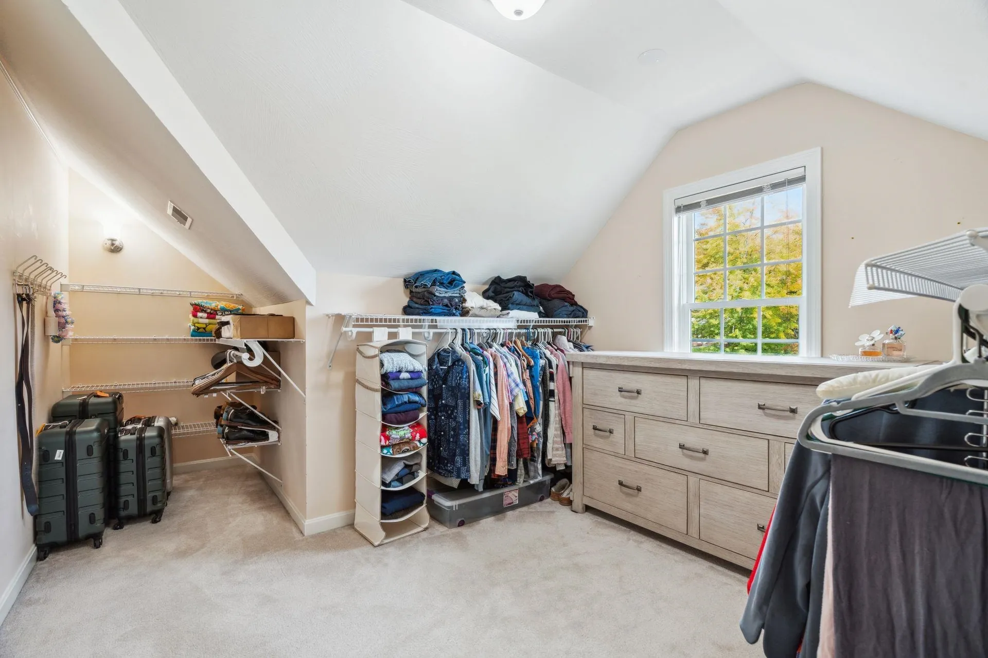 18 Millstone Terrace Bedford NH 03110