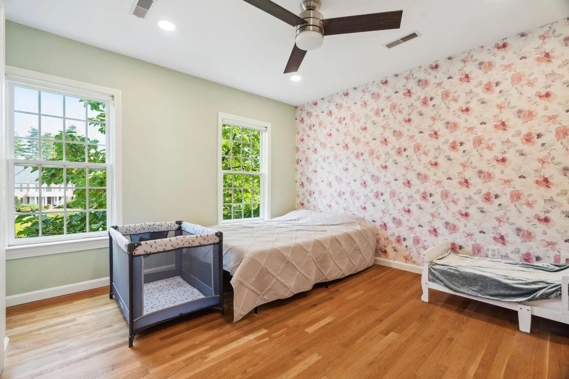18 Millstone Terrace Bedford NH 03110