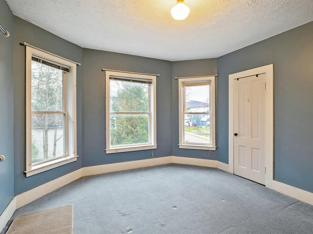 32 Intervale Avenue Richford VT 05476