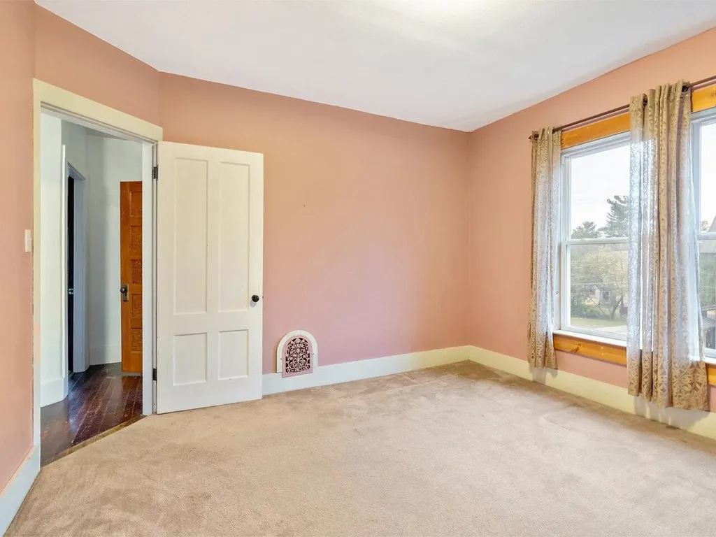 32 Intervale Avenue Richford VT 05476