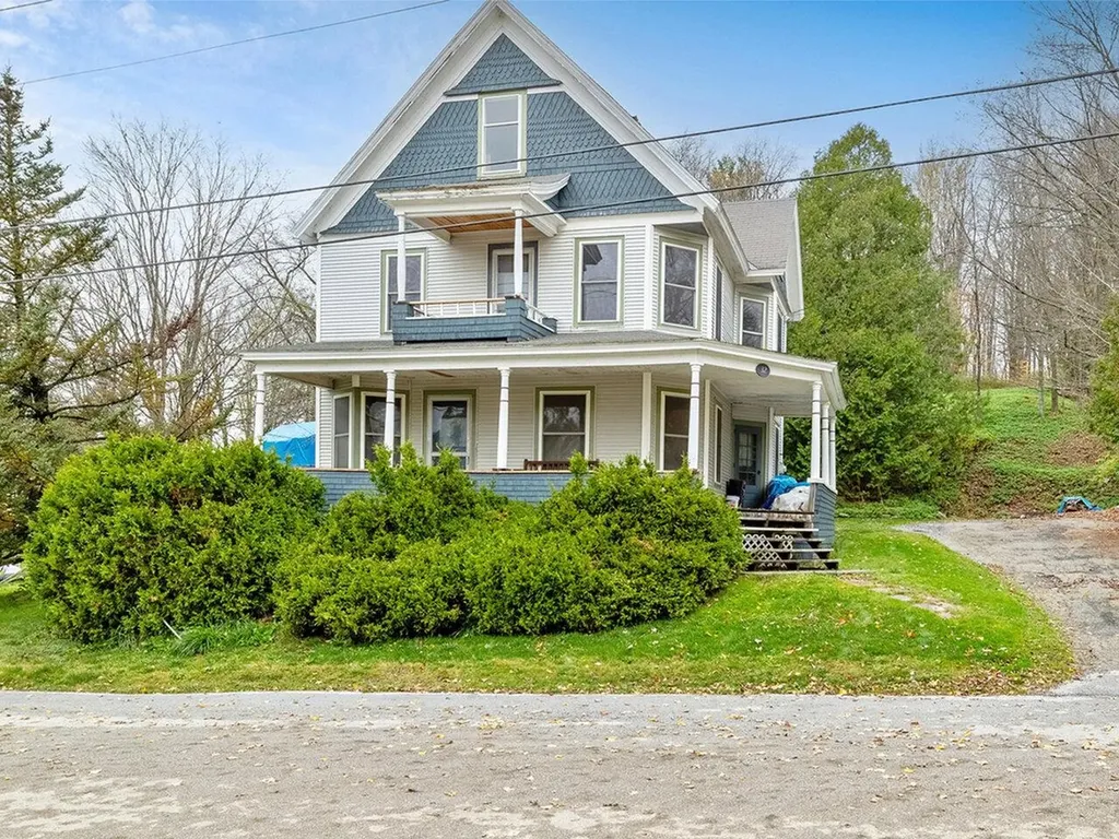 32 Intervale Avenue Richford VT 05476