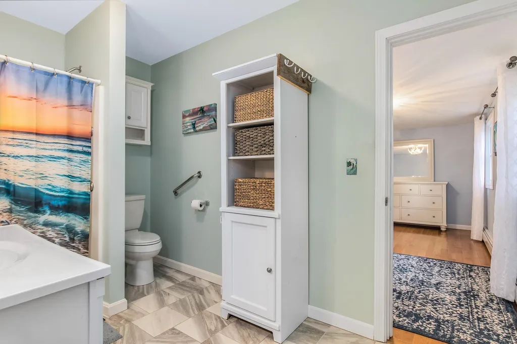 7 Hemlock Street Hampton NH 03842