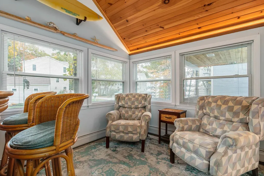 7 Hemlock Street Hampton NH 03842