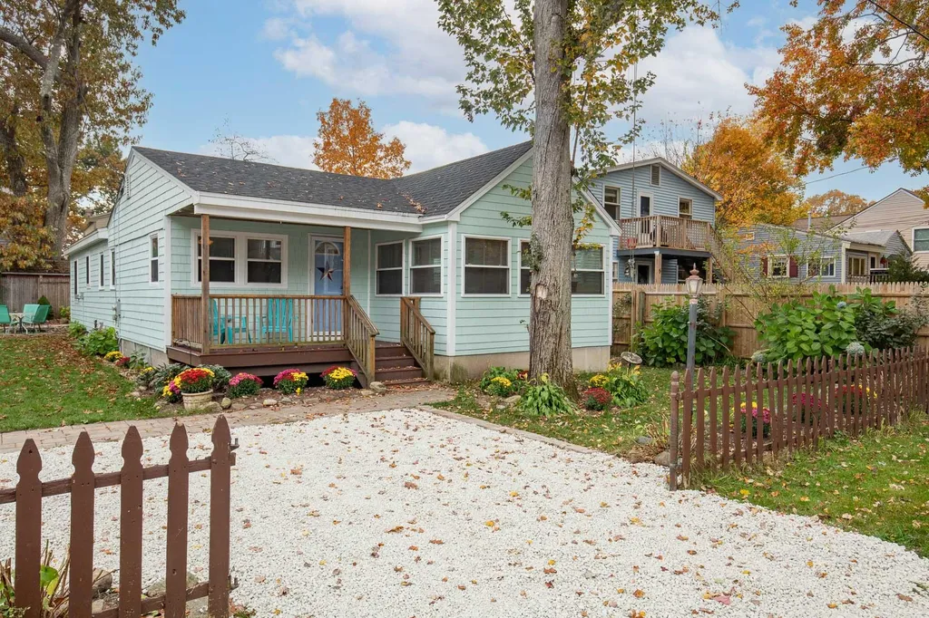 7 Hemlock Street Hampton NH 03842