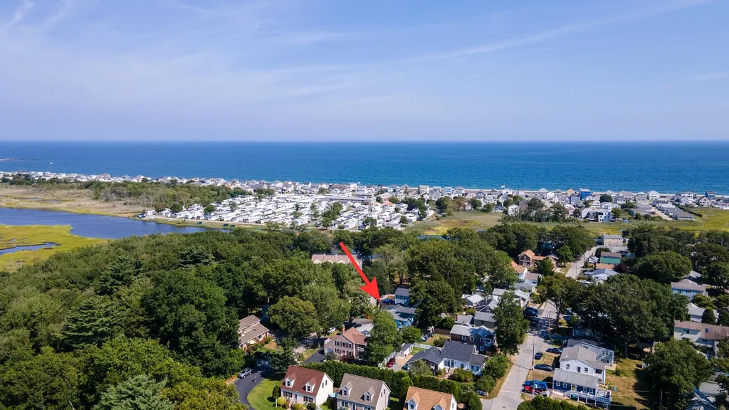 7 Hemlock Street Hampton NH 03842