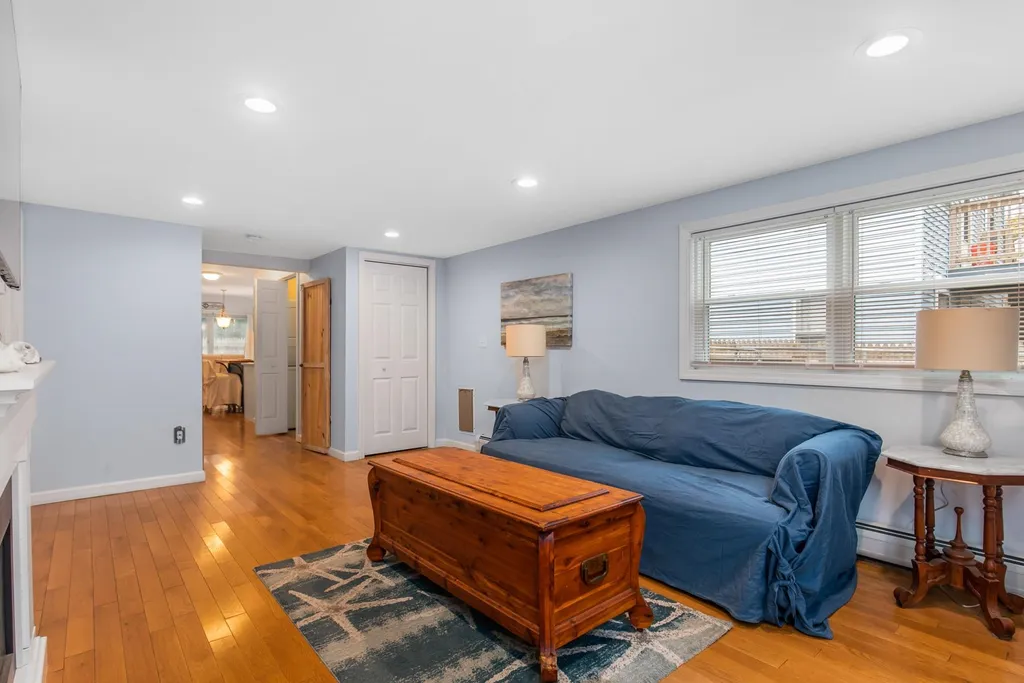 7 Hemlock Street Hampton NH 03842