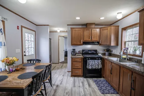 10 Balsam Place Derry NH 03038
