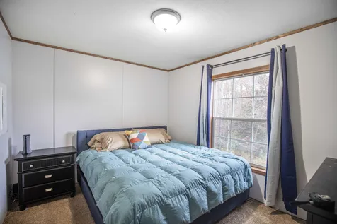 10 Balsam Place Derry NH 03038