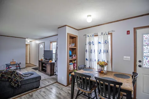 10 Balsam Place Derry NH 03038
