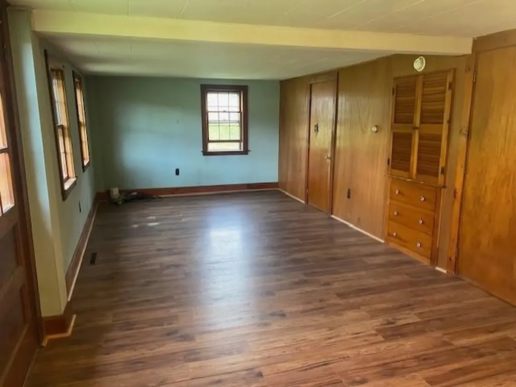 1457 Rockingham Road Rockingham VT 05101