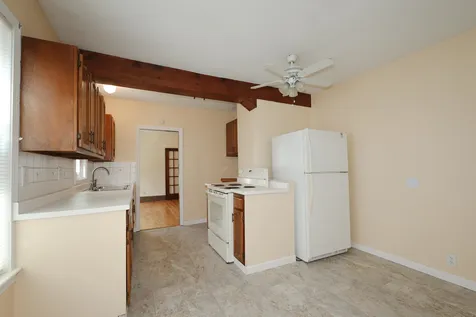 329 Myrtle Street Manchester NH 03104