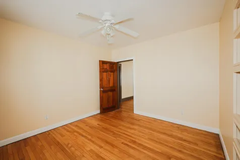 329 Myrtle Street Manchester NH 03104
