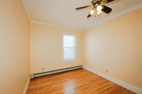 329 Myrtle Street Manchester NH 03104