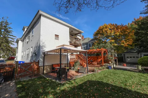 329 Myrtle Street Manchester NH 03104