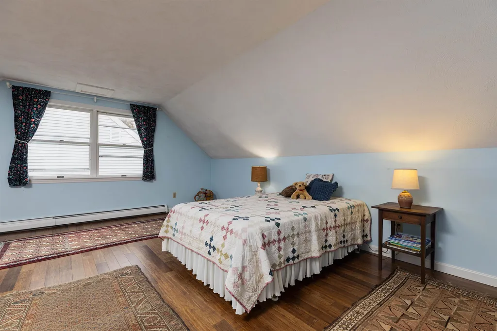 6 Oak Ridge Road Lebanon NH 03784