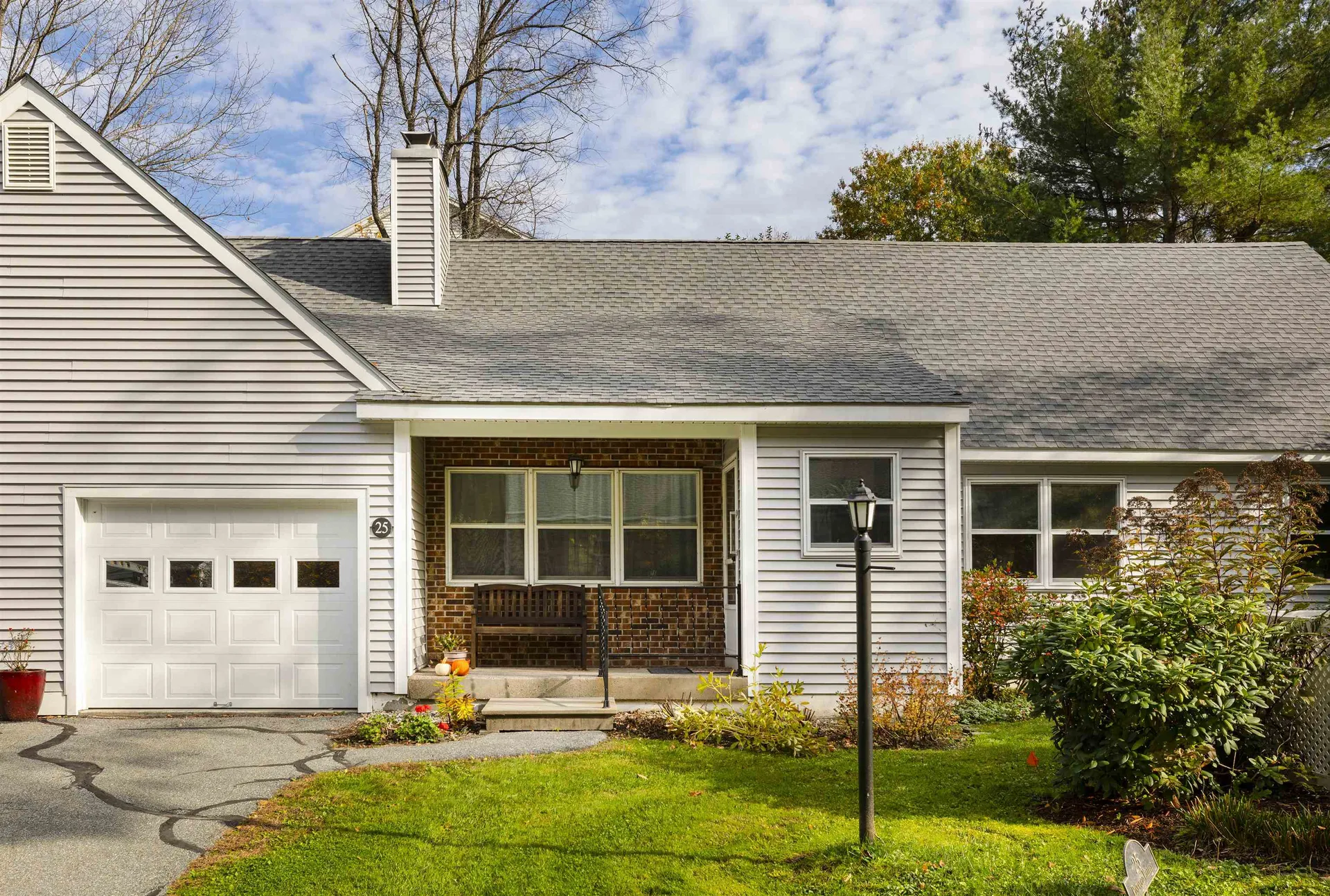 6 Oak Ridge Road Lebanon NH 03784