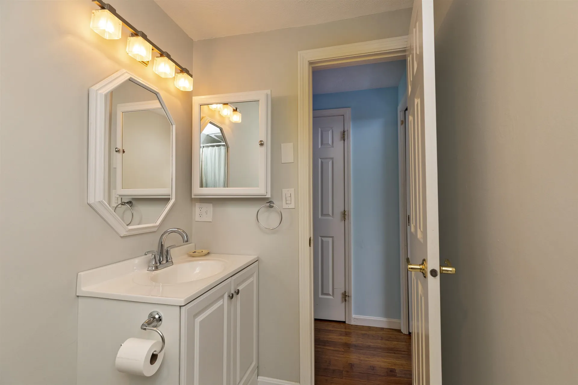 6 Oak Ridge Road Lebanon NH 03784