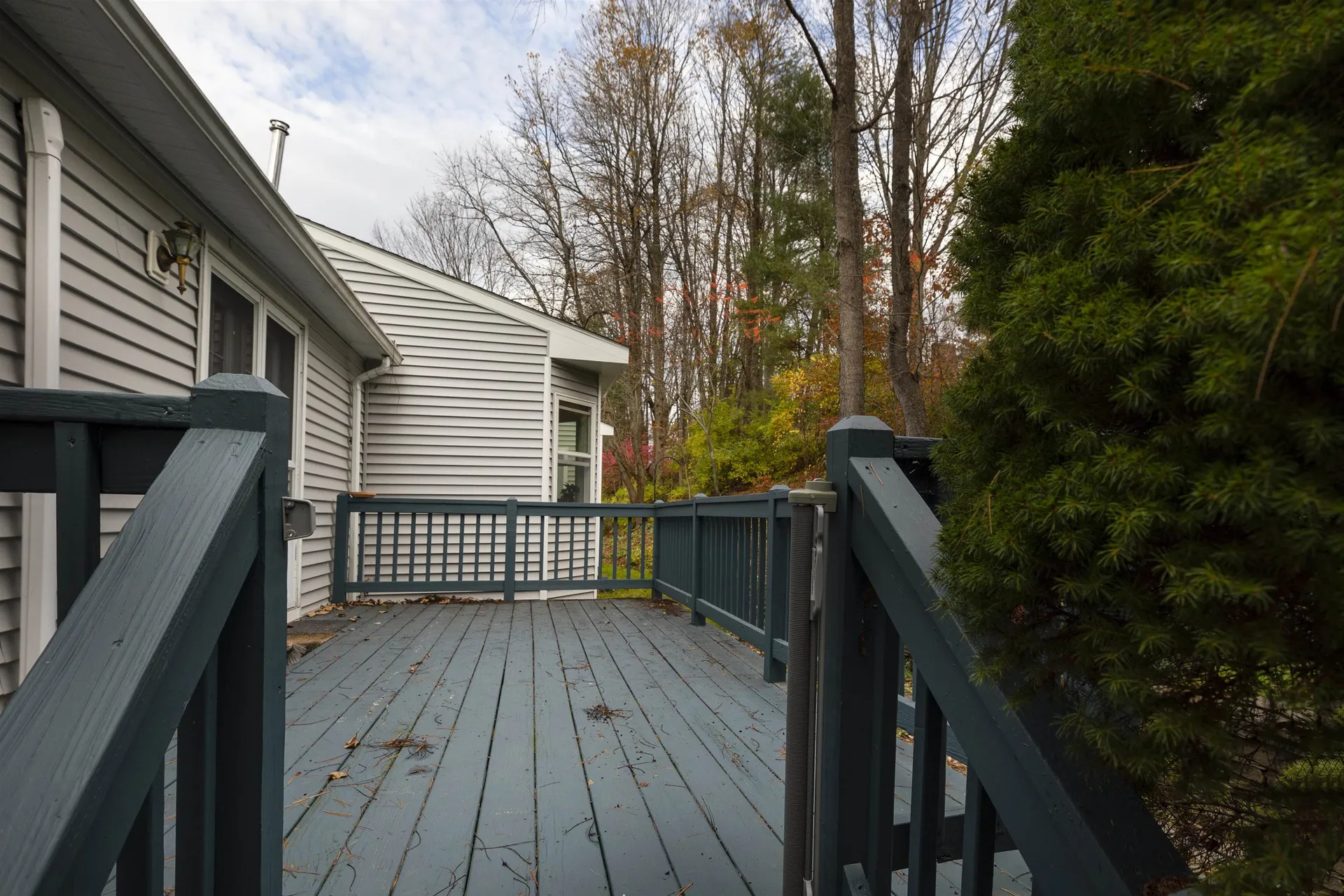 6 Oak Ridge Road Lebanon NH 03784