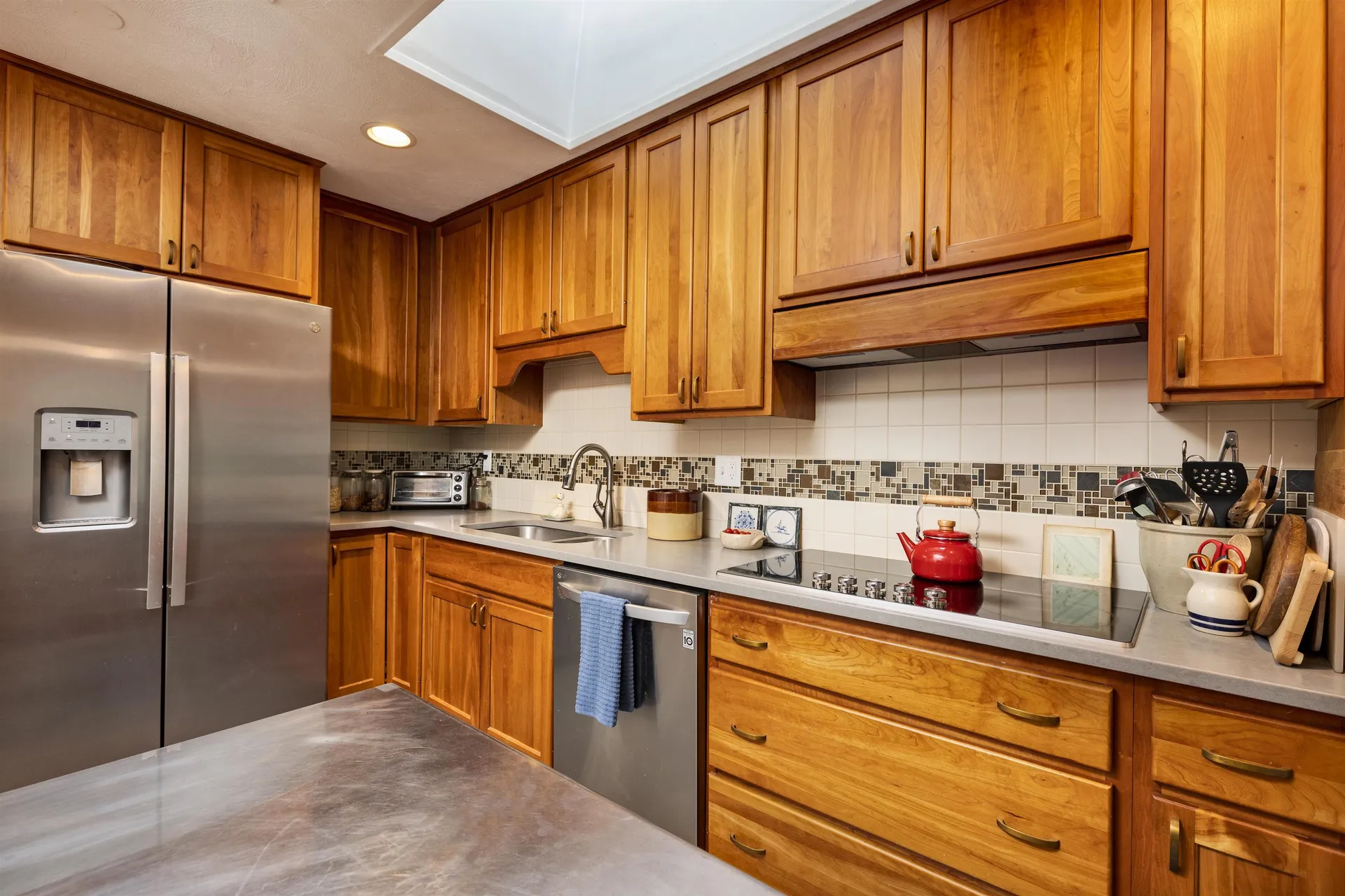 6 Oak Ridge Road Lebanon NH 03784