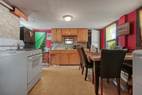 35 Ash Street Nashua NH 03060