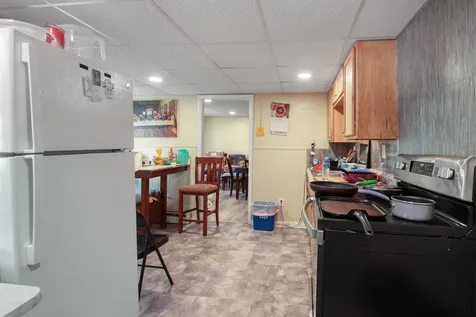 35 Ash Street Nashua NH 03060