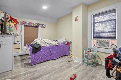 35 Ash Street Nashua NH 03060