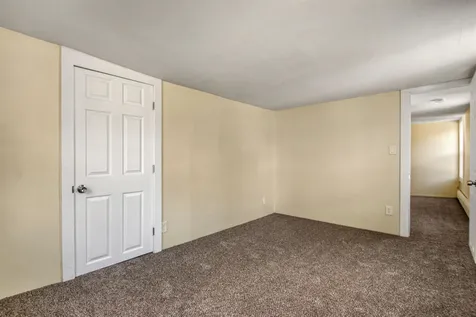 35 Ash Street Nashua NH 03060