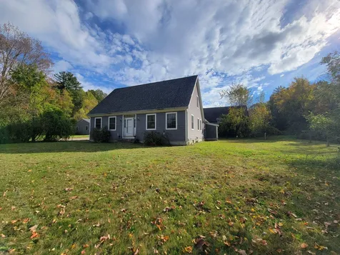 438 High Street Candia NH 03034