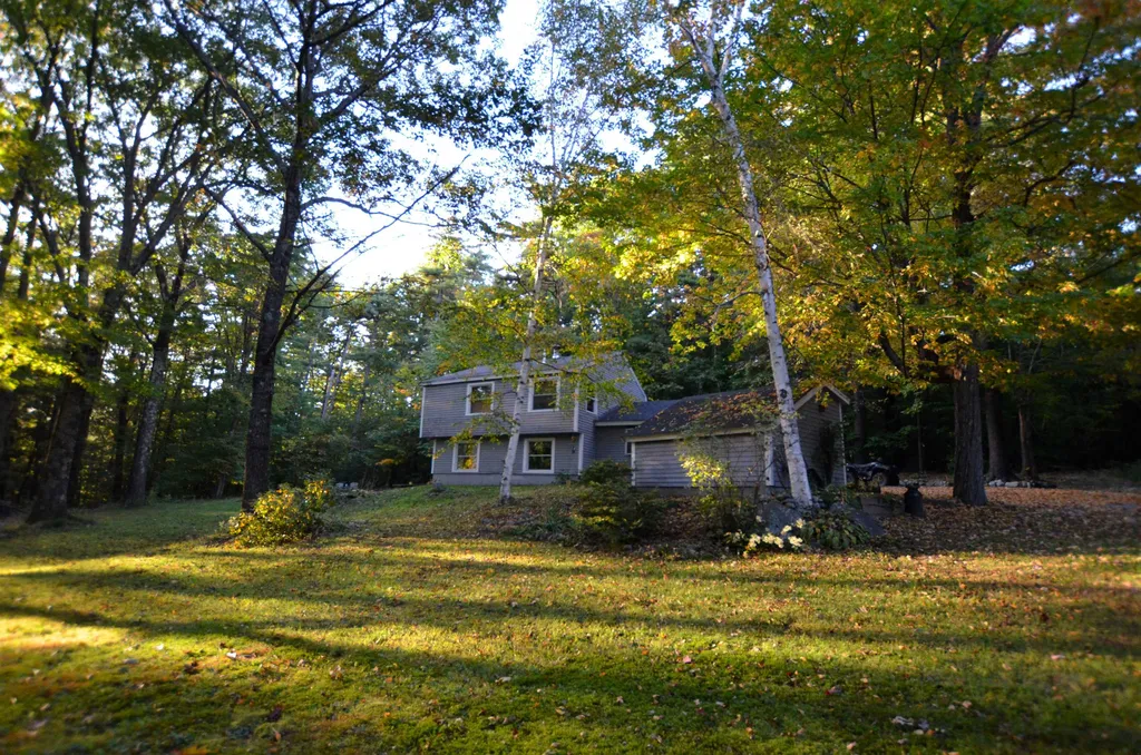 7 Birch Drive Bennington NH 03442